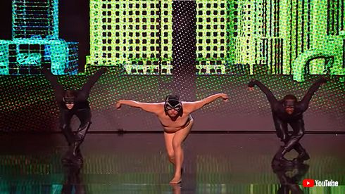 決勝ネタは“ヒーロー”がテーマ