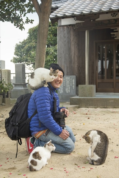 山本正義さんとネコ