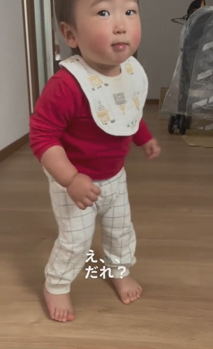 感動の再会かと思いきや……