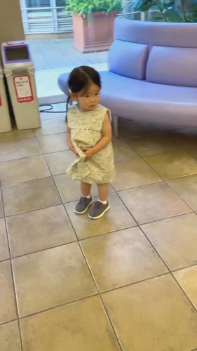 「待ちに待った母と娘の再会」