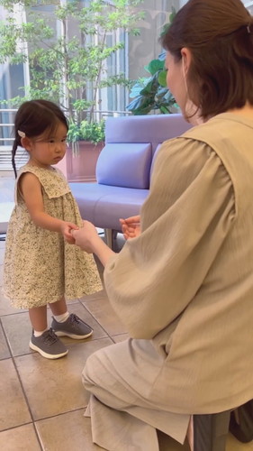 「待ちに待った母と娘の再会」