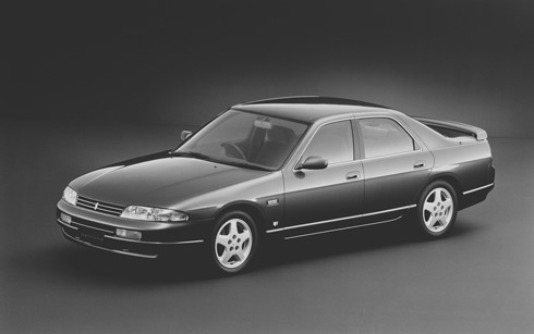 日産　スカイライン