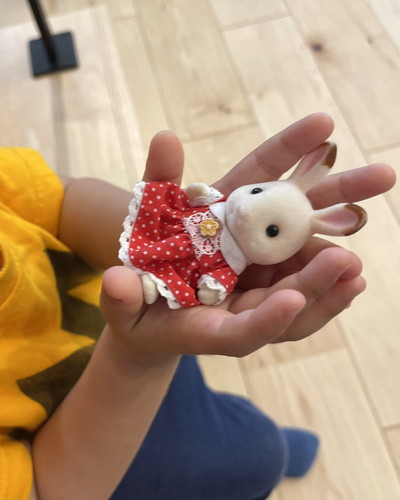 「ついてきちゃったの？」