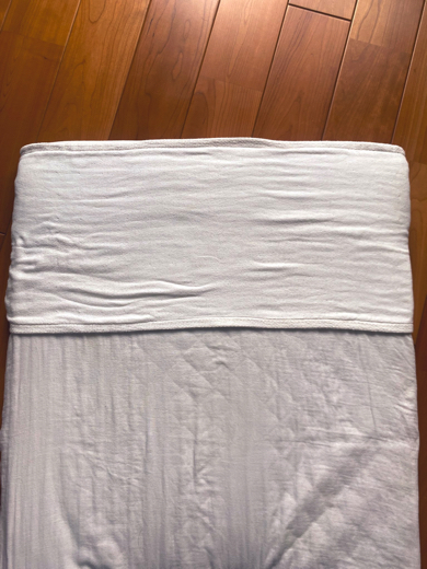 子育て中のシーツの洗濯が100均の帽子クリップで楽になる方法