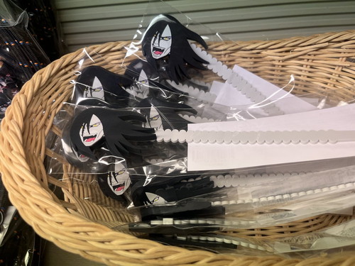 NARUTO展公式グッズ「大蛇丸ケーブルバンド」のインパクトが強