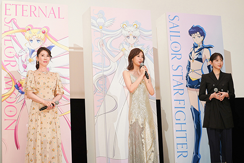 完成披露舞台あいさつ