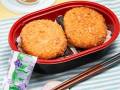ローソンストア100が“おかずがコロッケだけの弁当”発売　「だけ弁当」シリーズ第7弾