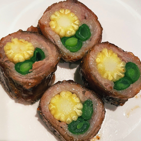 ヤングコーンといんげんで作るたんぽぽ肉巻きがかわいい