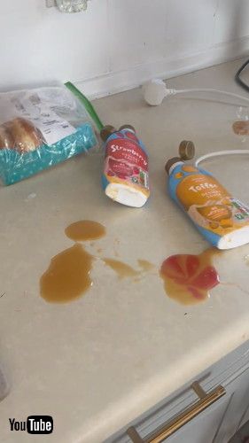 ストロベリーソースとトフィーソース