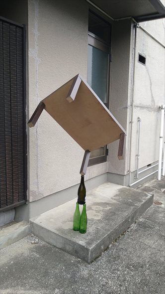 ビン テーブル バランス