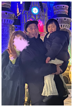 パンサー尾形貴弘と妻・あい、5歳の娘