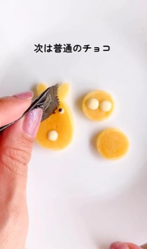 チョコレートでデコレーション