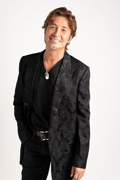 ホストクラブ「愛本店」で期間限定のホストに挑戦する羽賀研二