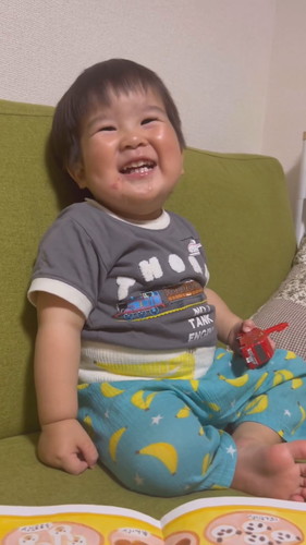 「『コッペパン』うまく言えなくて自分で笑っちゃう2歳１カ月」