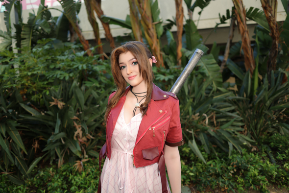 Kaeの「ファイナルファンタジー」シリーズからエアリス