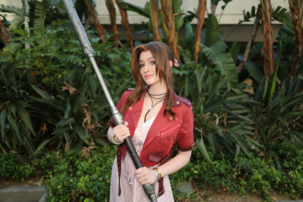 Kaeの「ファイナルファンタジー」シリーズからエアリス