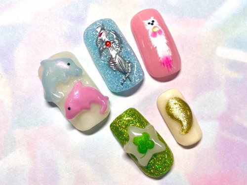 「サービスエリアのおみやげキーホルダーオールスターズネイル」