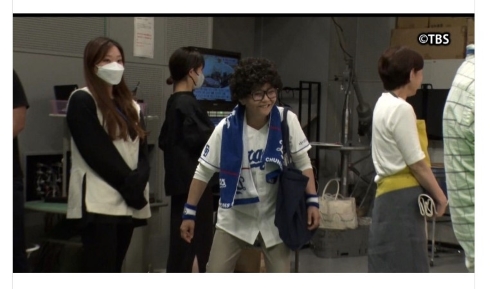 モニタリングでスタジオに乱入する華原朋美