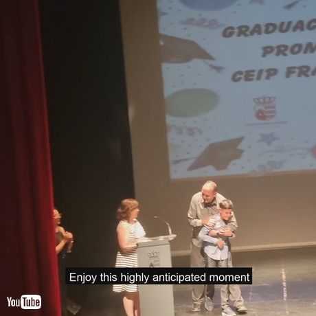 「Father Surprises Son on Graduation Day After 2 Years Apart || ViralHog」