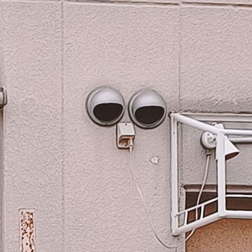 ファービーに見える建物