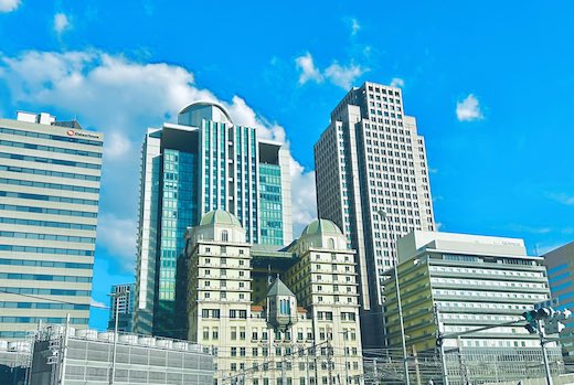 大阪 梅田 写真 アニメの背景