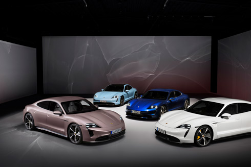 プロゴルファーの古閑美保が購入したポルシェ・タイカン