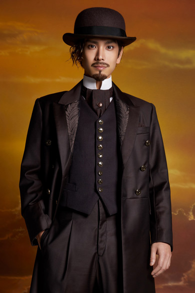 「LUPIN 〜カリオストロ伯爵夫人〜」メインキャストの扮装ビジュアル