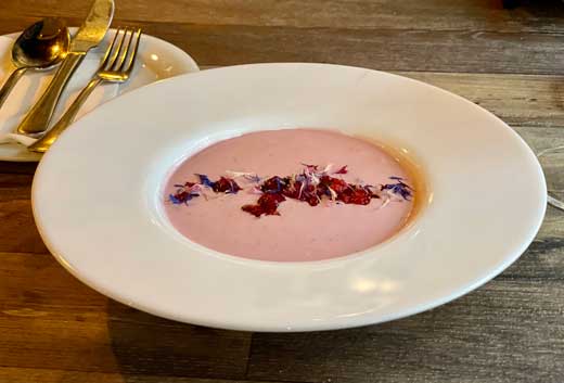 ハンガリー 冷製 フルーツスープ 苺ミルク