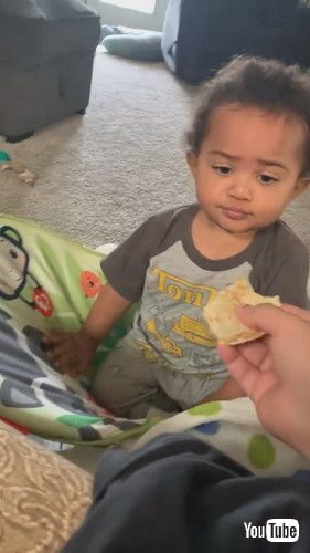 「Lunch Leads To Bombastic Side Eye || ViralHog」