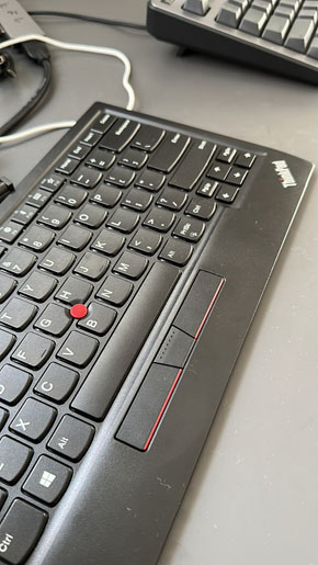 トラックポイント