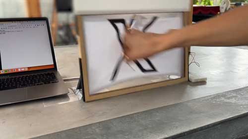 Twitter 言葉 Xに訂正してくれる 装置 音声