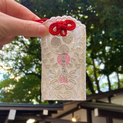 下鴨神社のレースお守り