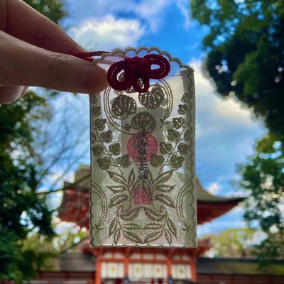 下鴨神社のレースお守り