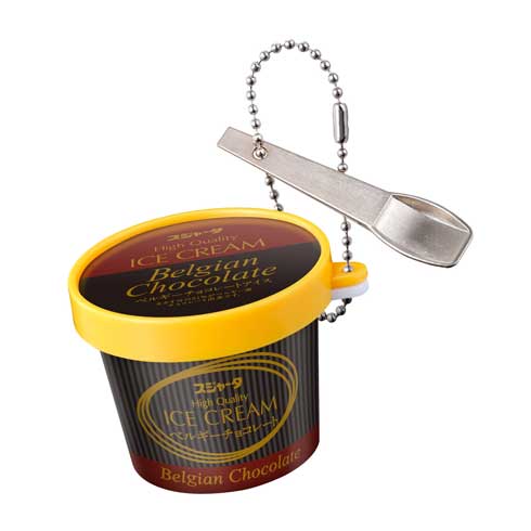 スジャータ プレミアム アイスクリーム 新幹線 スゴイカタイ チャーム 金属 カプセルトイ