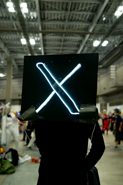 ナオシゲのX（社屋の看板）