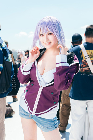 おぐあずの「SSSS.GRIDMAN」新条アカネ