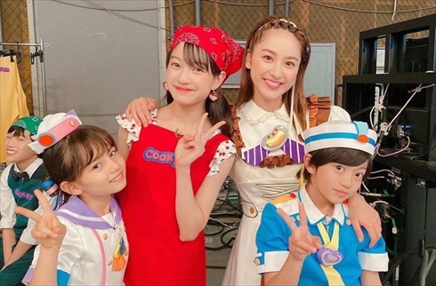 「ゴー！ゴー！キッチン戦隊クックルン」10周年特番で共演した平祐奈と川瀬翠子、マイカ・ピュ、高木波瑠