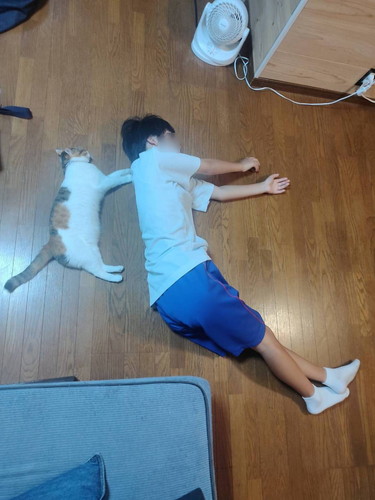 部活が休みで寝転んだら……