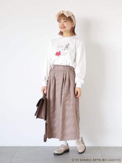 「プリントカットソー」カラー：オフホワイト／キナリ