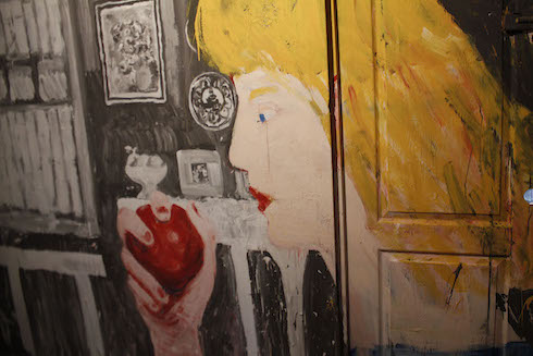 「ミッドサマー」の監督が絶賛した理由が200%納得できる激ヤバストップモーションアニメ映画「オオカミの家」レビュー