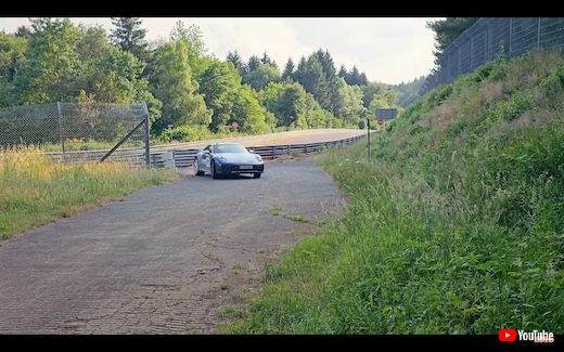 ポルシェ 911 ダカール オフロード ニュルブルクリンク 北コース タイムアタック