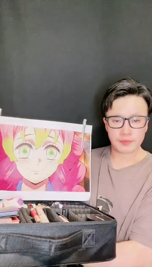 恋柱　甘露寺蜜璃　コスプレ　メイク