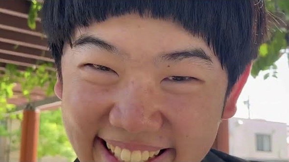 奈良原「イケメンだと思ってください」MVサムネ画像