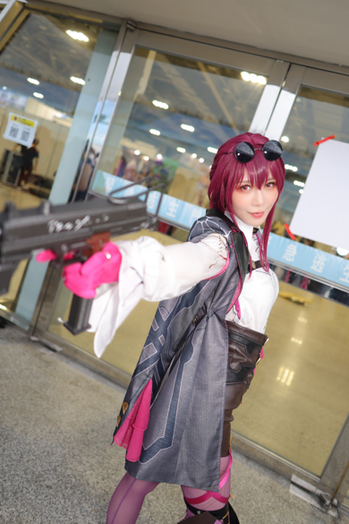 genko_cosplayの「崩壊スターレイル」カフカ