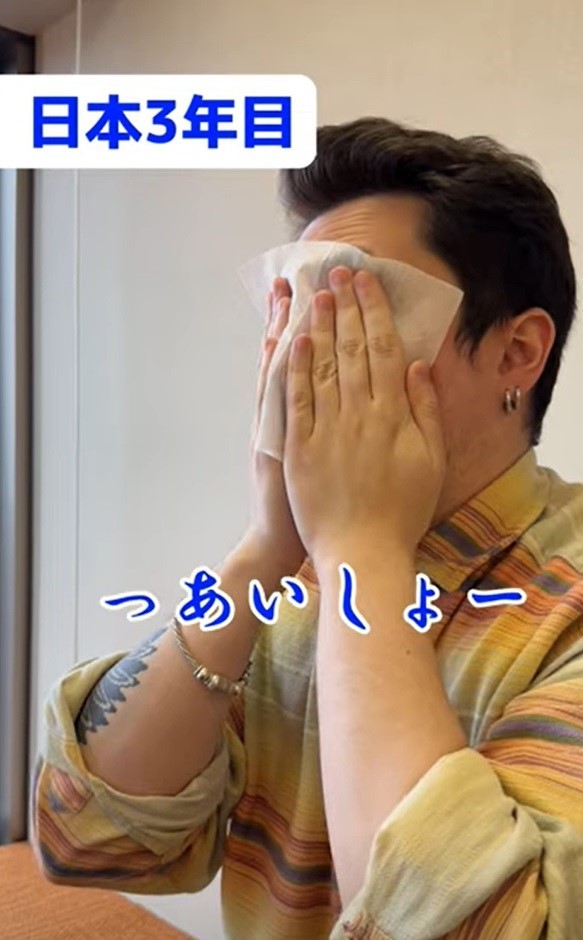 日本に染まった外国人おしぼり04