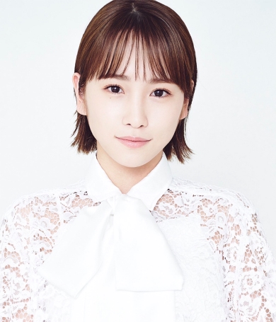 舞台「千と千尋の神隠し」に出演する川栄李奈
