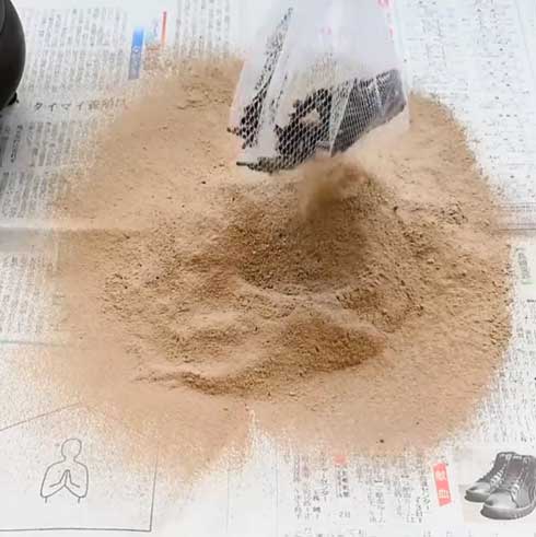 線香立て 灰 手入れ 灰作務 香炉 排水溝ネット