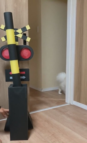 去っていくちくわくん