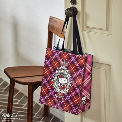 PEANUTSデザインのショッパー