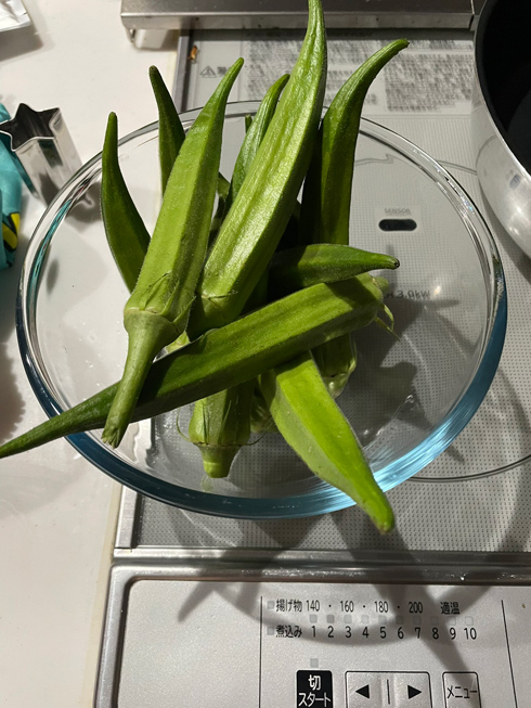 大量のオクラ